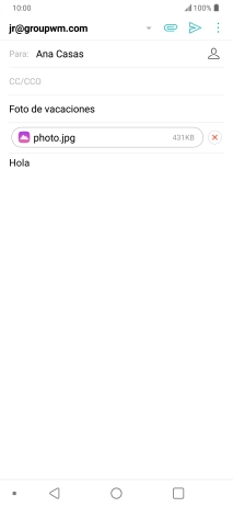 Pulsa el icono de envío cuando termines de escribir el correo electrónico. Pulsa el icono de envío cuando termines de escribir el correo electrónico.