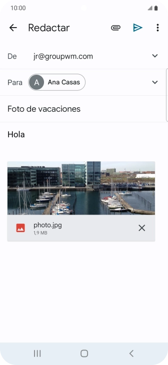 Pulsa el icono de envío cuando termines de escribir el correo electrónico. Pulsa el icono de envío cuando termines de escribir el correo electrónico.