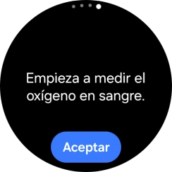 Pulsa Aceptar y espera mientra el smartwatch está midiendo la saturación de oxígeno en sangre. Pulsa Aceptar y espera mientra el smartwatch está midiendo la saturación de oxígeno en sangre.