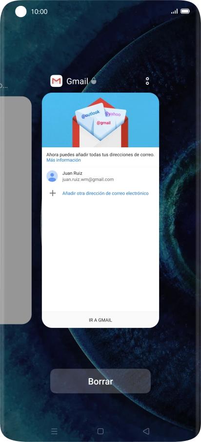 Para cerrar una sola aplicación en ejecución, desliza el dedo hacia arriba sobre la aplicación deseada. Para cerrar una sola aplicación en ejecución, desliza el dedo hacia arriba sobre la aplicación deseada.