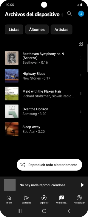 Pulsa el archivo de música deseado. Pulsa el archivo de música deseado.