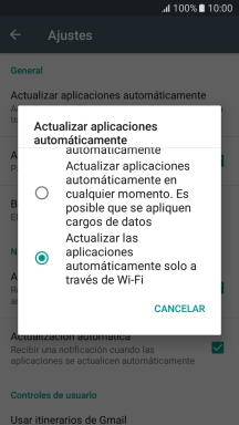 Pulsa Actualizar las aplicaciones automáticamente solo a través de Wi-Fi para activar la función.