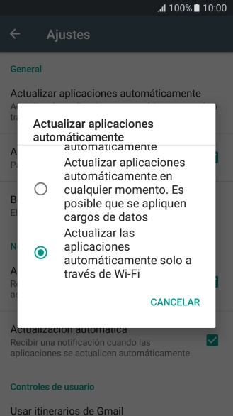 Pulsa Actualizar las aplicaciones automáticamente solo a través de Wi-Fi para activar la función.