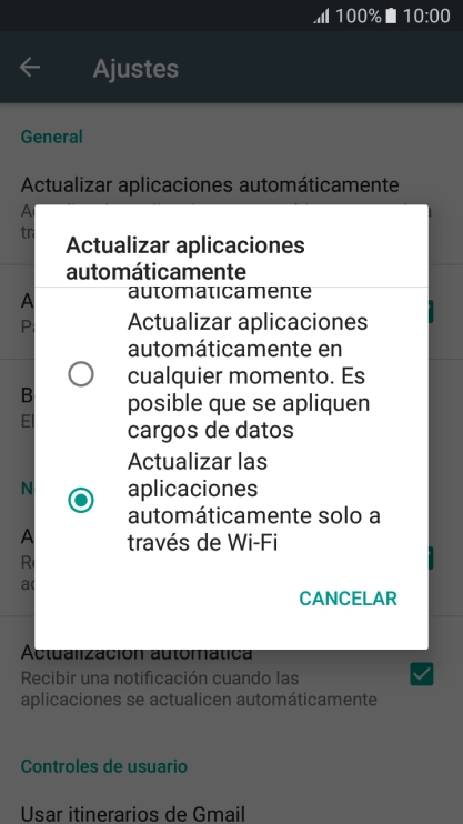 Pulsa Actualizar las aplicaciones automáticamente solo a través de Wi-Fi para activar la función.
