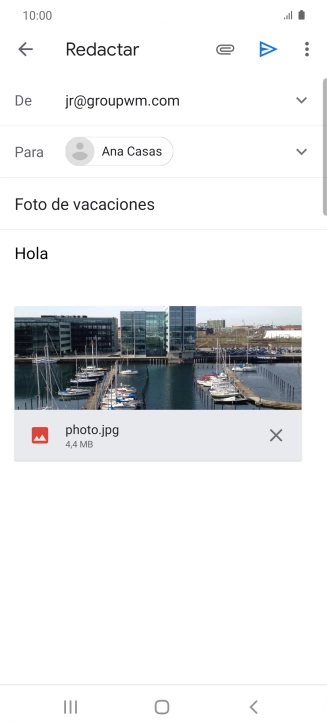 Pulsa el icono de envío cuando termines de escribir el correo electrónico. Pulsa el icono de envío cuando termines de escribir el correo electrónico.