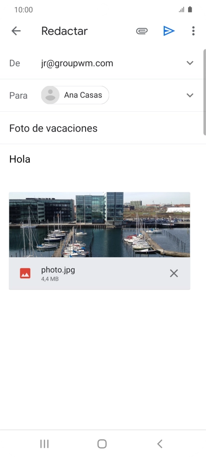 Pulsa el icono de envío cuando termines de escribir el correo electrónico. Pulsa el icono de envío cuando termines de escribir el correo electrónico.