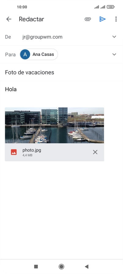 Pulsa el icono de envío cuando termines de escribir el correo electrónico. Pulsa el icono de envío cuando termines de escribir el correo electrónico.