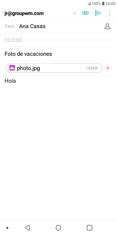 Pulsa el icono de envío cuando termines de escribir el correo electrónico. Pulsa el icono de envío cuando termines de escribir el correo electrónico.