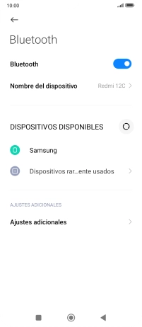 Pulsa el dispositivo Bluetooth deseado y sigue las indicaciones de la pantalla para vincular el dispositivo al teléfono. Pulsa el dispositivo Bluetooth deseado y sigue las indicaciones de la pantalla para vincular el dispositivo al teléfono.