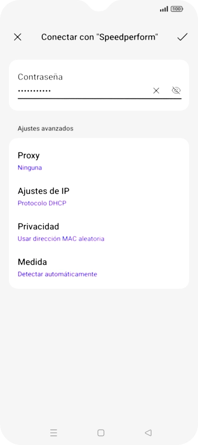 Introduce la contraseña de la red Wi-Fi y pulsa el icono de aceptar.