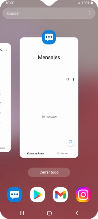 Para cerrar una sola aplicación en ejecución, desliza el dedo hacia arriba sobre la aplicación deseada.