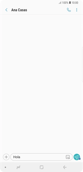 Pulsa el icono de envío cuando termines de escribir el mensaje corto. Pulsa el icono de envío cuando termines de escribir el mensaje corto.