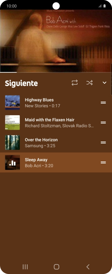 Pulsa el icono de reproducción repetida para activar o desactivar la función. Pulsa el icono de reproducción repetida para activar o desactivar la función.
