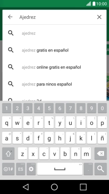 Introduce el nombre o el tema de la app deseada y pulsa el icono de búsqueda.