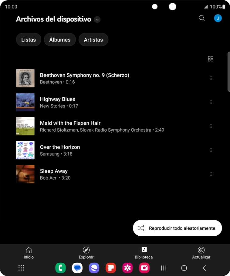Pulsa el archivo de música deseado. Pulsa el archivo de música deseado.