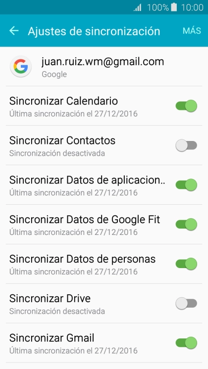 Pulsa Sincronizar Contactos para activar la función.