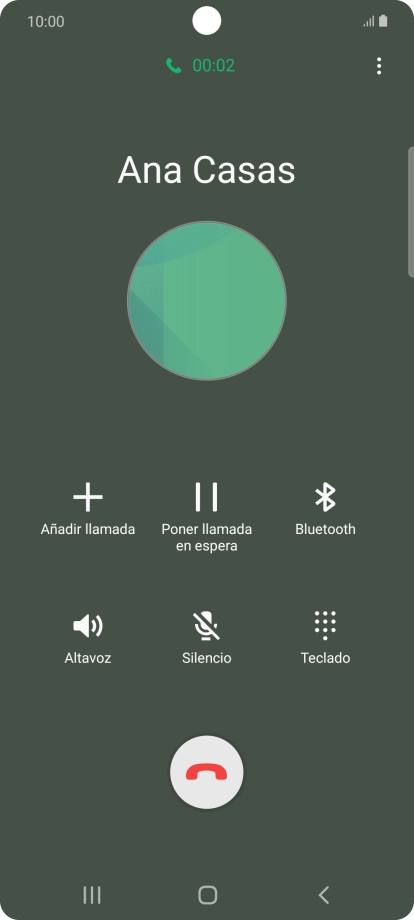 Pulsa el icono de finalizar llamada. Pulsa el icono de finalizar llamada.