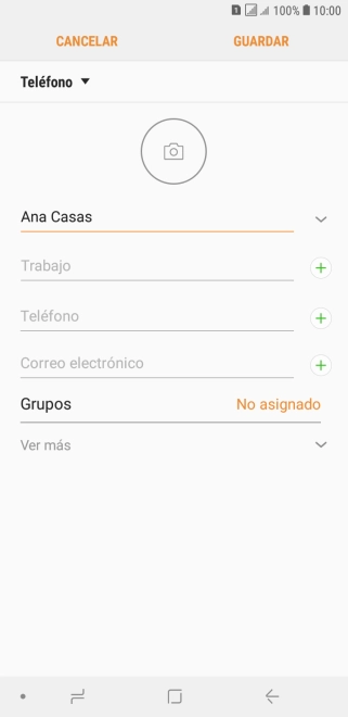 Pulsa Teléfono e introduce el número de teléfono deseado. Pulsa Teléfono e introduce el número de teléfono deseado.
