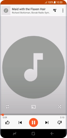 Pulsa la flecha hacia la derecha para ir al archivo de música siguiente. Pulsa la flecha hacia la derecha para ir al archivo de música siguiente.