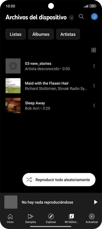 Pulsa el archivo de música deseado. Pulsa el archivo de música deseado.