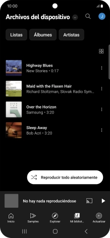 Pulsa el archivo de música deseado. Pulsa el archivo de música deseado.