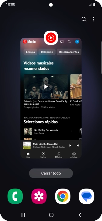 Para cerrar una sola aplicación en ejecución, desliza el dedo hacia arriba sobre la aplicación deseada. Para cerrar una sola aplicación en ejecución, desliza el dedo hacia arriba sobre la aplicación deseada.