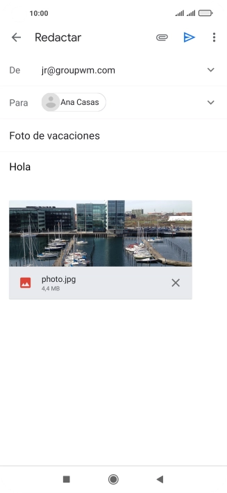 Pulsa el icono de envío cuando termines de escribir el correo electrónico. Pulsa el icono de envío cuando termines de escribir el correo electrónico.