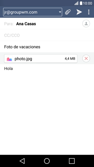 Pulsa el icono de envío cuando termines de escribir el correo electrónico. Pulsa el icono de envío cuando termines de escribir el correo electrónico.