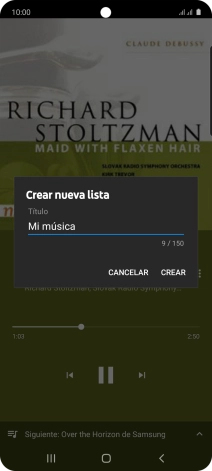 Introduce el nombre deseado de la lista de reproducción y pulsa CREAR. Introduce el nombre deseado de la lista de reproducción y pulsa CREAR.