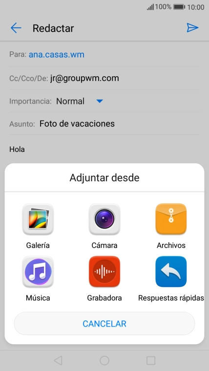 Pulsa Archivos y desplázate a la carpeta deseada.