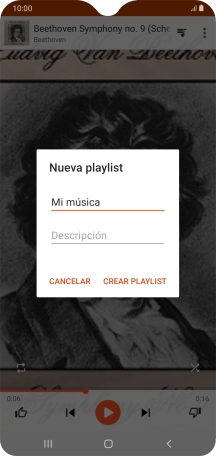 Introduce el nombre deseado de la lista de reproducción y pulsa CREAR PLAYLIST. Introduce el nombre deseado de la lista de reproducción y pulsa CREAR PLAYLIST.