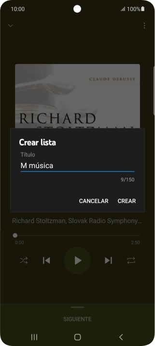 Introduce el nombre deseado de la lista de reproducción y pulsa CREAR. Introduce el nombre deseado de la lista de reproducción y pulsa CREAR.