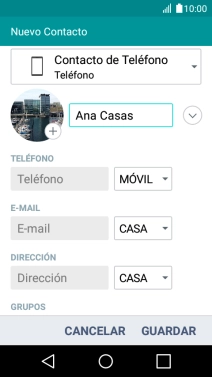 Pulsa Teléfono e introduce el número de teléfono deseado. Pulsa Teléfono e introduce el número de teléfono deseado.