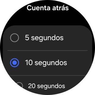 Pulsa el ajuste deseado para seleccionar cuánto debe durar la cuenta atrás hasta que el smartwatch llame a la central de alarma en caso de registrar una caída grave.
