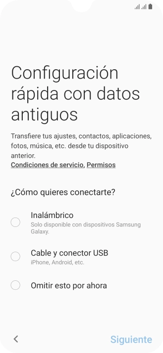 Puedes transferir el contenido de otro teléfono cuando activas tu teléfono por primera vez y cuando lo has restablecido. Cuando aparezca en la pantalla del teléfono esta imagen, ya está listo para la transmisión del contenido del otro teléfono. Puedes transferir el contenido de otro teléfono cuando activas tu teléfono por primera vez y cuando lo has restablecido. Cuando aparezca en la pantalla del teléfono esta imagen, ya está listo para la transmisión del contenido del otro teléfono.