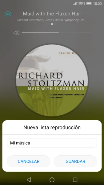 Introduce el nombre deseado de la lista de reproducción y pulsa GUARDAR. Introduce el nombre deseado de la lista de reproducción y pulsa GUARDAR.