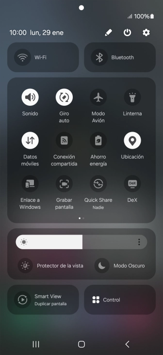 Pulsa el icono de datos móviles para activar o desactivar la función. Pulsa el icono de datos móviles para activar o desactivar la función.
