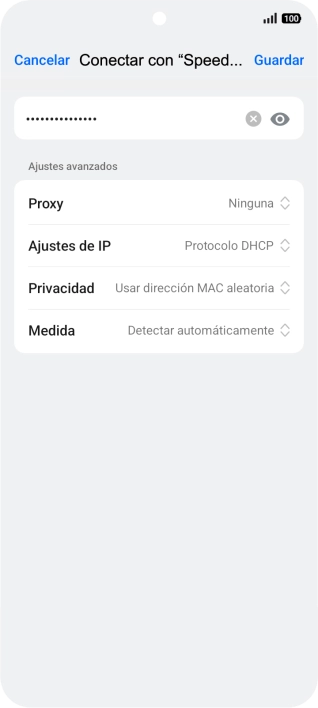 Introduce la contraseña de la red wifi y pulsa Guardar. Introduce la contraseña de la red wifi y pulsa Guardar.