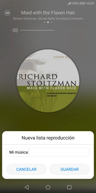 Introduce el nombre deseado de la lista de reproducción y pulsa GUARDAR. Introduce el nombre deseado de la lista de reproducción y pulsa GUARDAR.