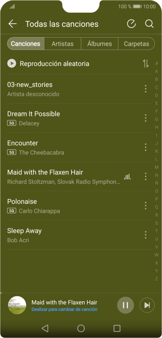 Pulsa el título de la canción en la parte inferior de la pantalla. Pulsa el título de la canción en la parte inferior de la pantalla.