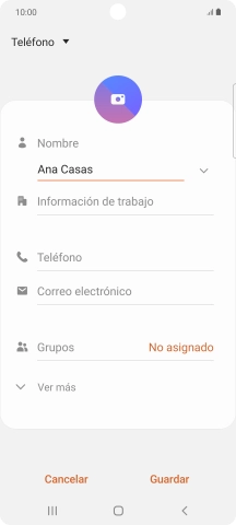 Pulsa Teléfono e introduce el número de teléfono deseado. Pulsa Teléfono e introduce el número de teléfono deseado.