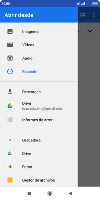 Pulsa Gestor de archivos y desplázate a la carpeta deseada.