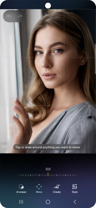 To move objects on your picture, press Move and follow the instructions on the screen to use the function.