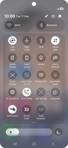 Press the Wi-Fi calling icon to turn the function on or off.