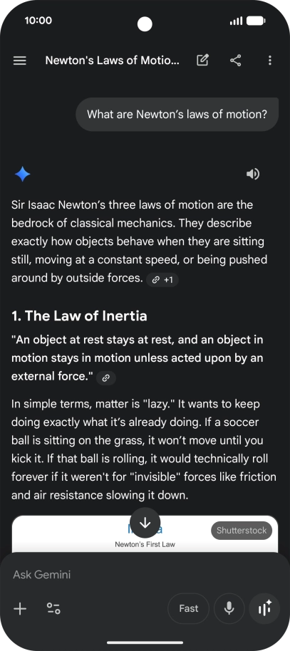 Transcription of the conversation with Gemini Live is now displayed.