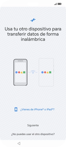 Sigue las indicaciones de la pantalla para transferir contenido desde el otro teléfono y finalizar la activación de tu teléfono.