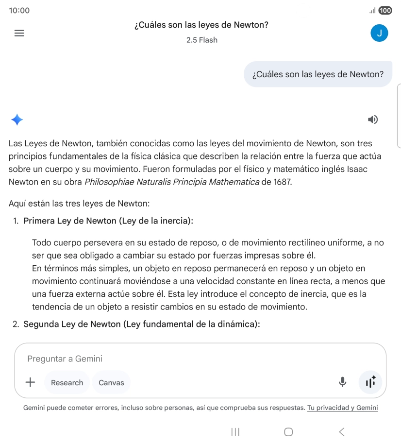 La transcripción de la conversación con Gemini Live aparece ahora en la pantalla.