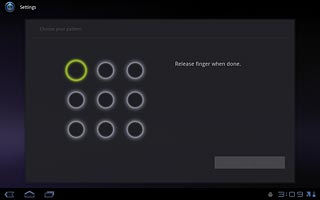 Press and drag a point to connect at least four points.