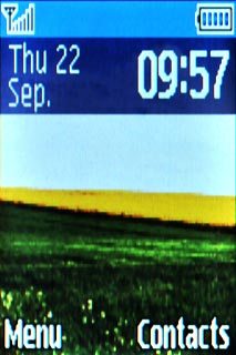 The battery icon shows the remaining battery power. The bigger the coloured section of the icon, the more power.Further information: Charge the battery