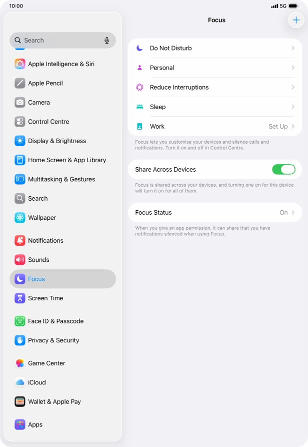 Press the required focus mode.